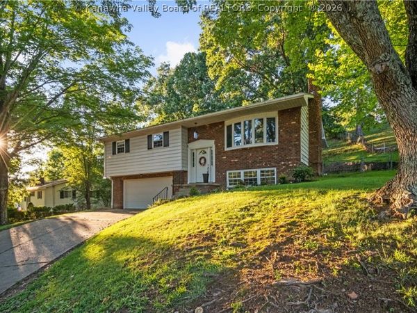 1109 Shamrock Road, Charleston, WV 25314