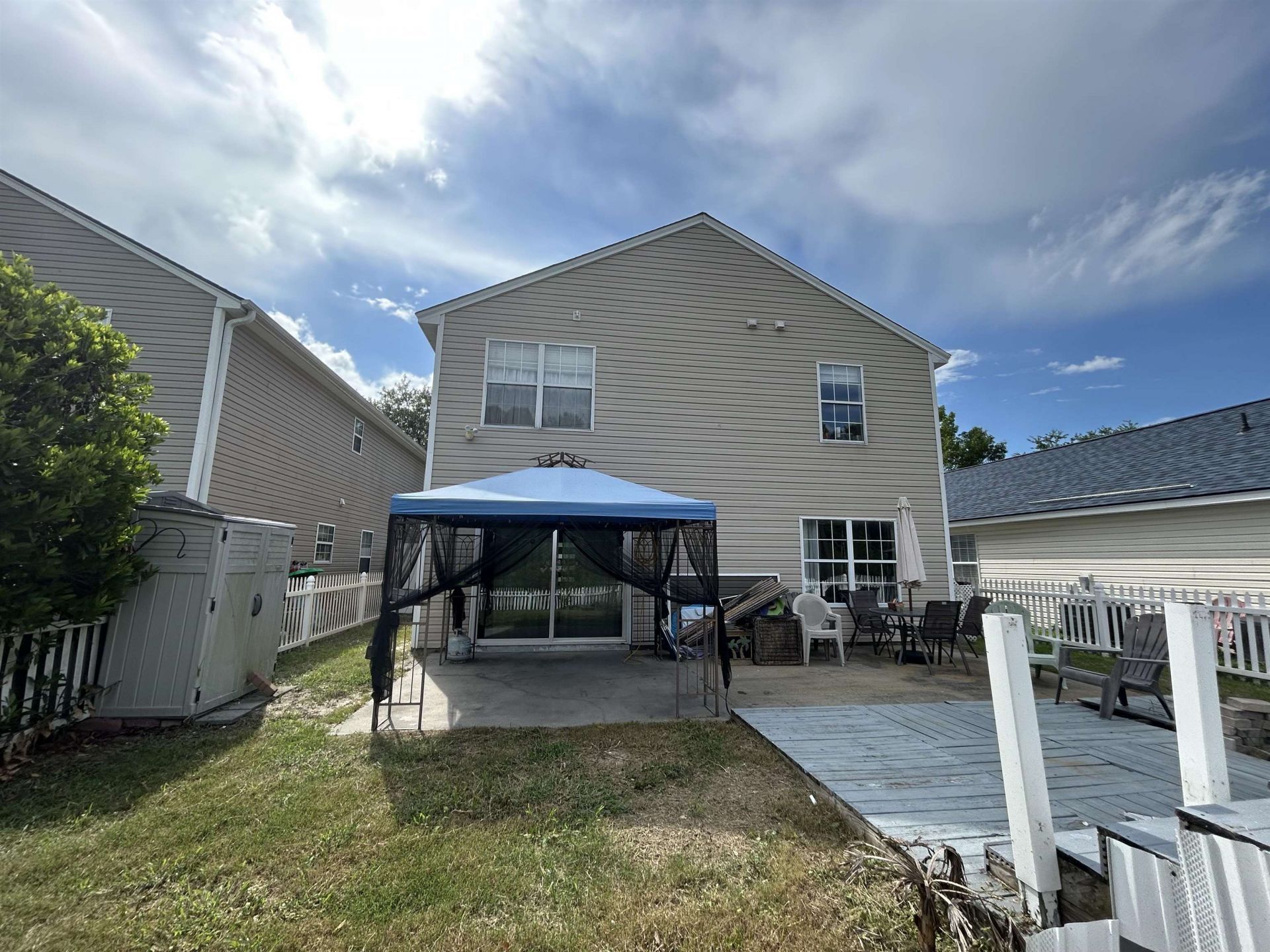 464 Dandelion Ln. Photo 4