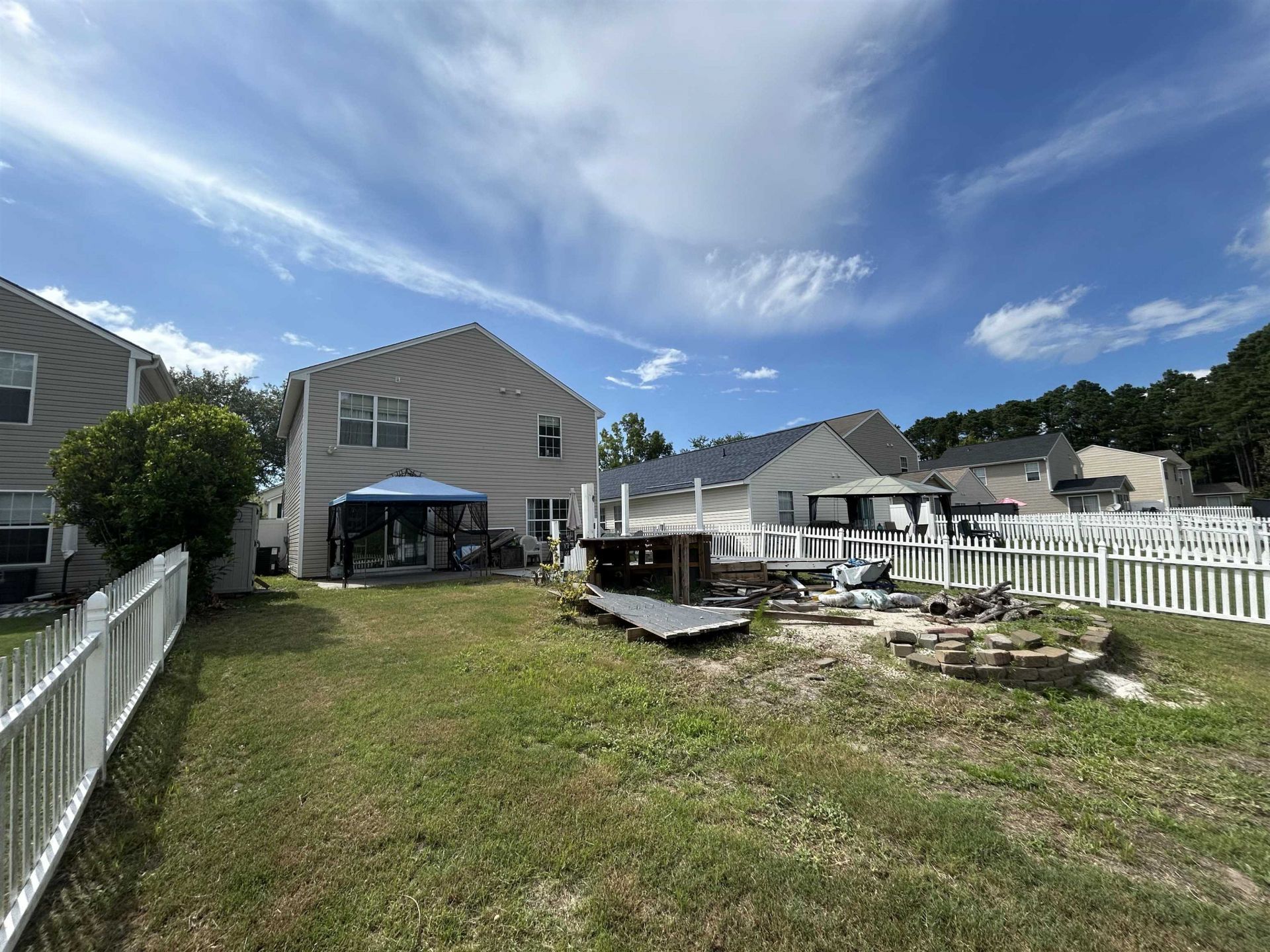 464 Dandelion Ln. Photo 5
