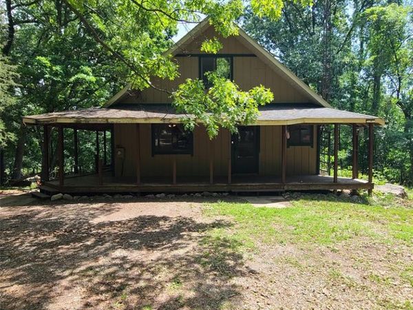 10120 Nimphie Road, Tyrone Twp, MI 48430