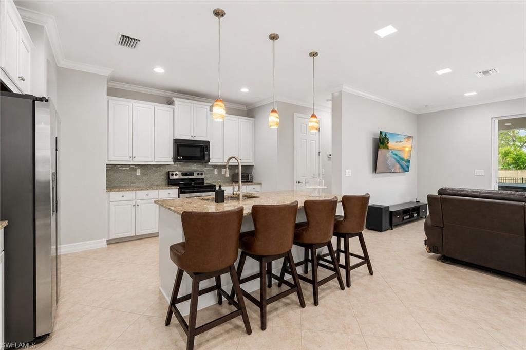 3861 King Williams St , Fort Myers, FL 33916 Photo
