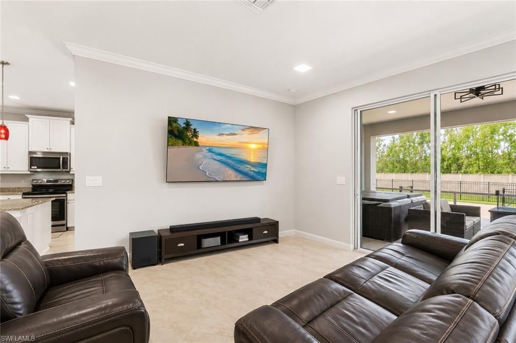 3861 King Williams St , Fort Myers, FL 33916 Photo