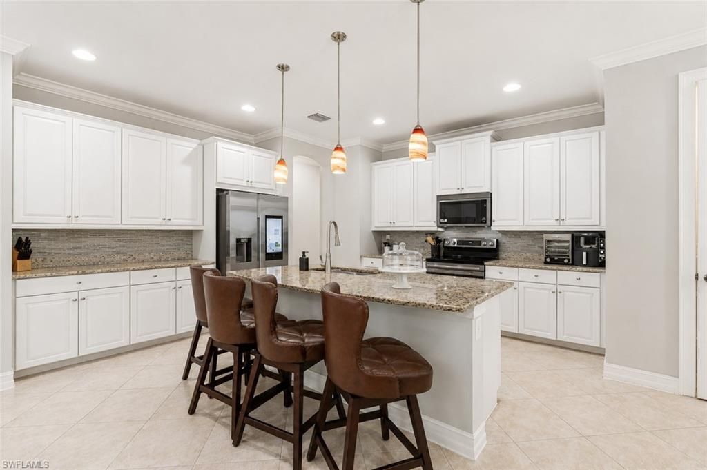 3861 King Williams St , Fort Myers, FL 33916 Photo