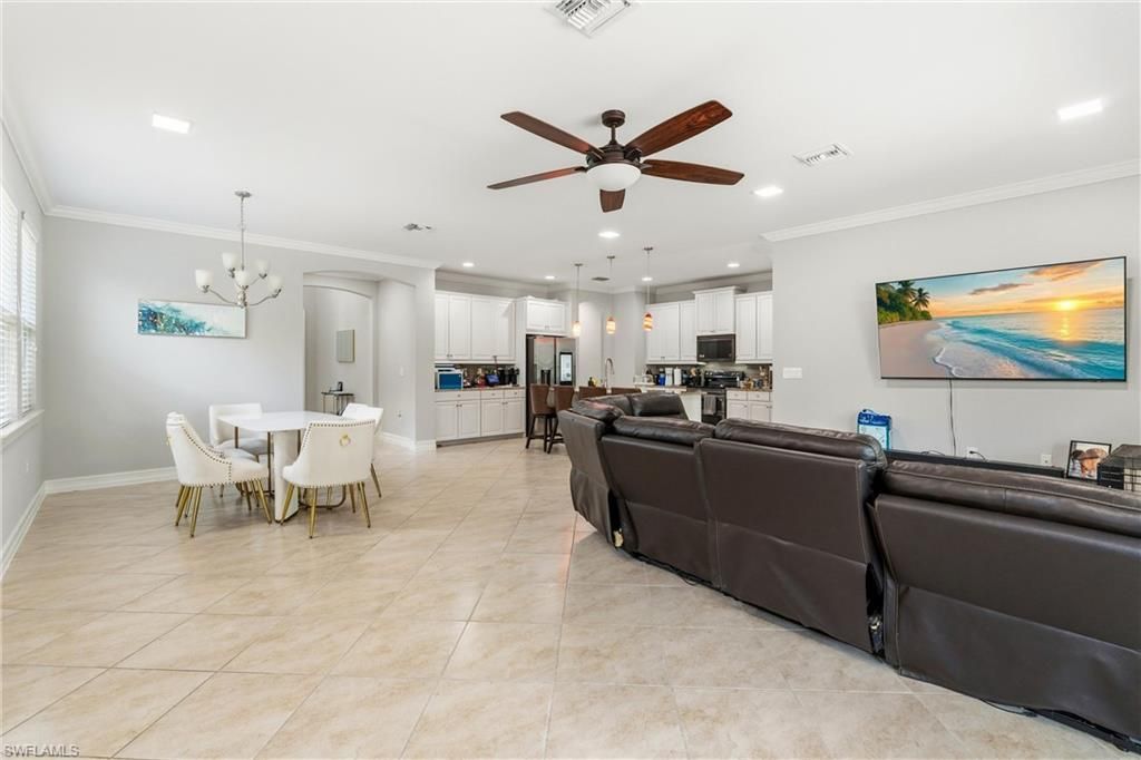 3861 King Williams St , Fort Myers, FL 33916 Photo