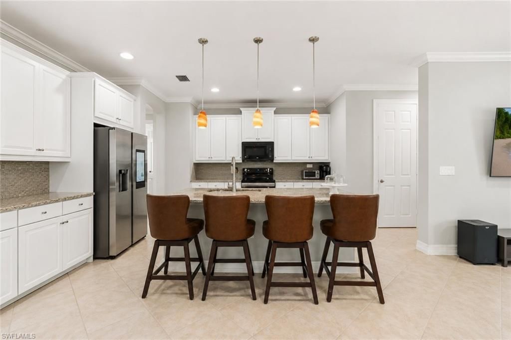 3861 King Williams St , Fort Myers, FL 33916 Photo