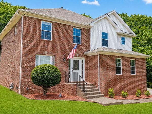 112 Buckhaven Ct, Hendersonville, TN 37075