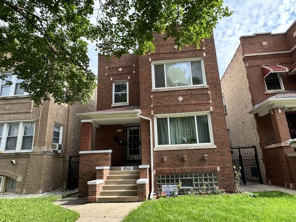 5244 W Altgeld Street W, Unit 2, Chicago, IL 60639