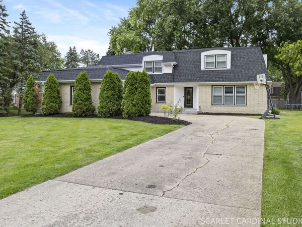 350 Meadowlark Road , Bloomingdale, IL 60108