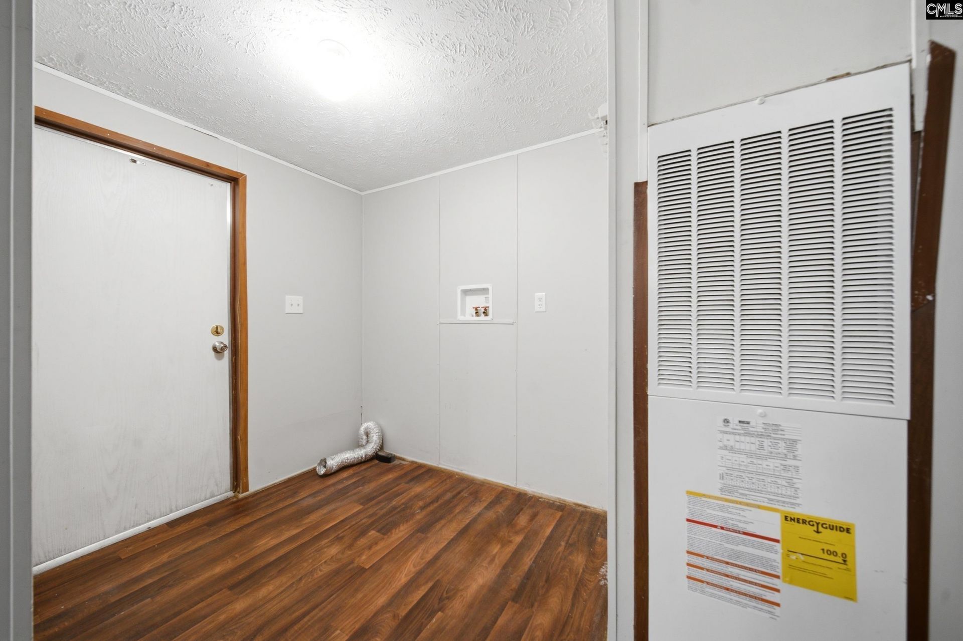 233 Peeler Road  Photo 13