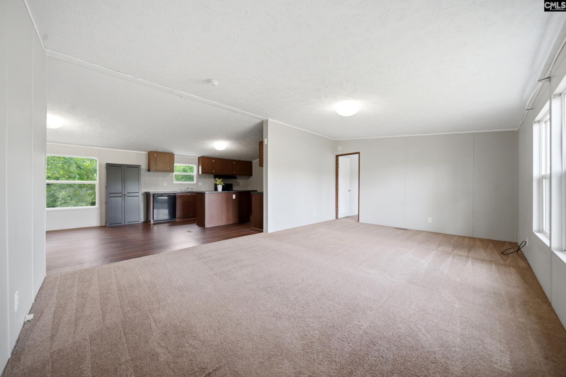 233 Peeler Road  Photo 16
