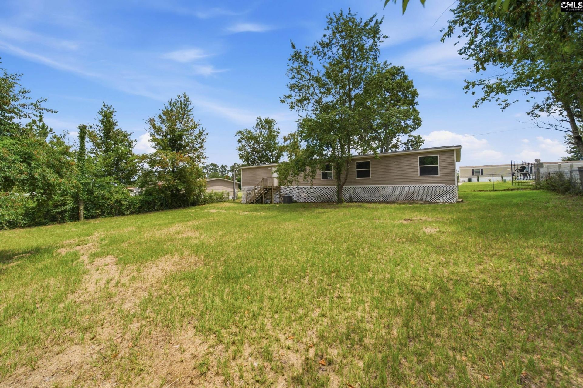 233 Peeler Road  Photo 17
