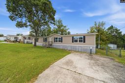 233 Peeler Road  photo 4