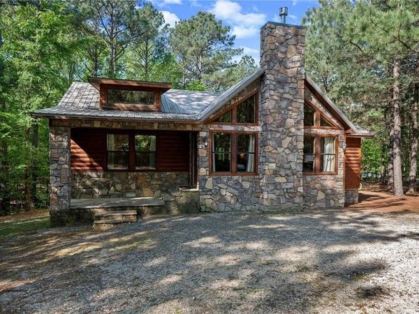 557 Hidden Dogwood Trail, Broken Bow, OK 74728