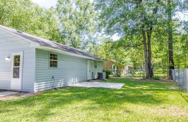 104 Stephen Court Photo 10