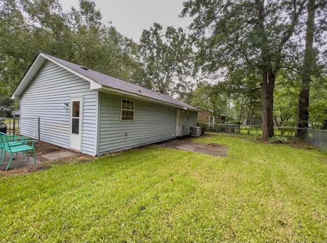 104 Stephen Court Photo 11