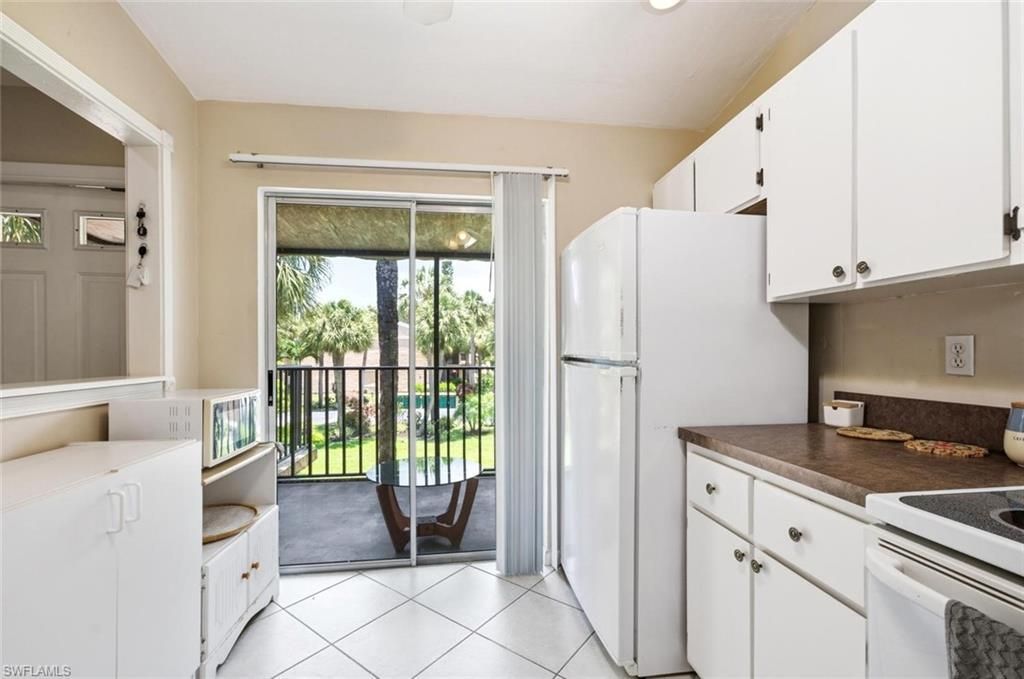 4010 Ice Castle Way , Unit 8, Naples, FL 34112 Photo