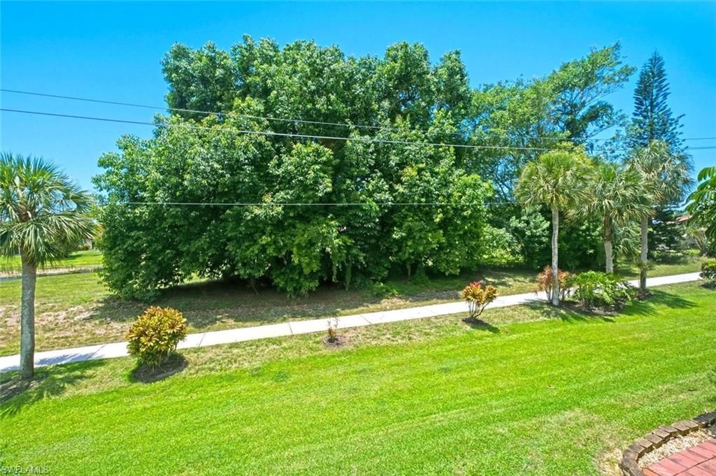 4010 Ice Castle Way , Unit 8, Naples, FL 34112 Photo