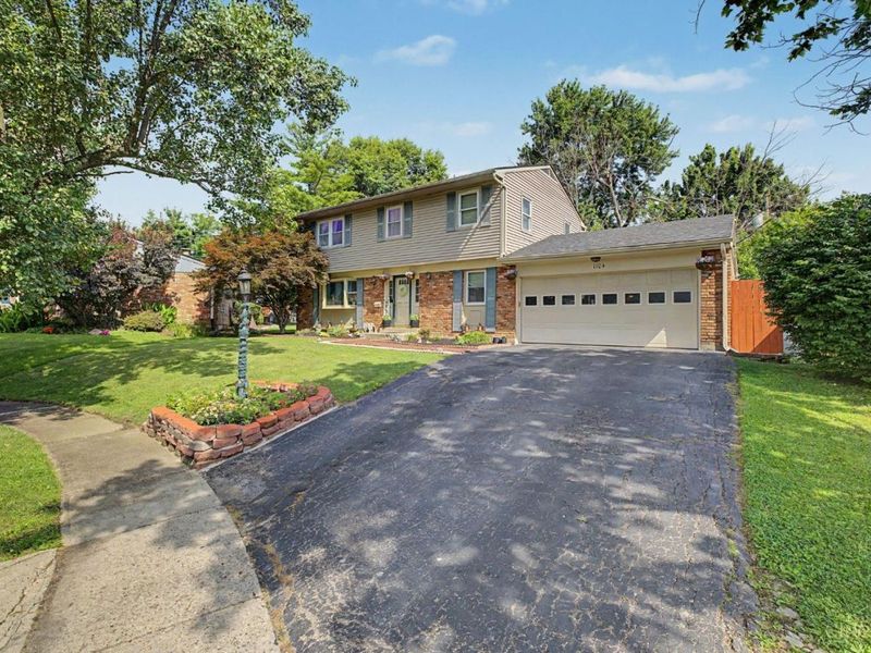 1104 Imprint Lane, Forest Park, OH 45240 Photo 2