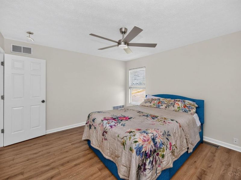 11909 Winston Circle, Forest Park, OH 45240 Photo 32