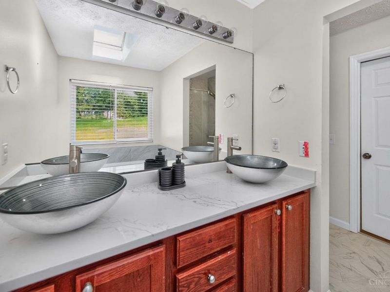 11909 Winston Circle, Forest Park, OH 45240 Photo 37