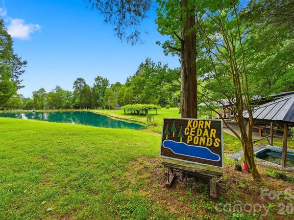 1915 Cedar Pond Road , Catawba, NC 28609