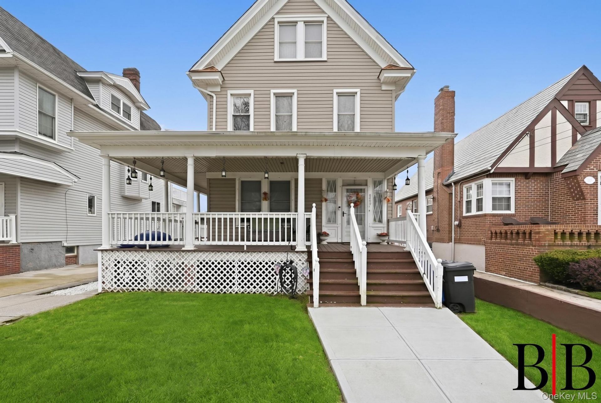 LeeKAORI☆ 11694 Homes for Sale and Real Estate, Far Rockaway, NY - Laffey