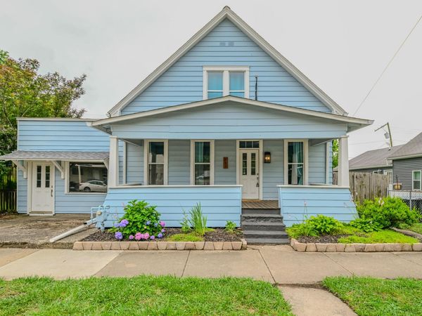 363 Poplar Street , Nelsonville, OH 45764