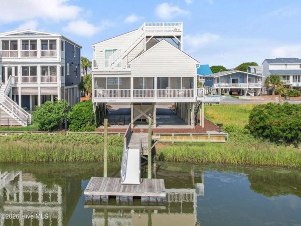 423 Cobia Street , Sunset Beach, NC 28468