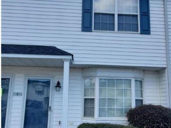 3935 Sterling Pointe Drive , Unit Ttt1, Winterville, NC 28590