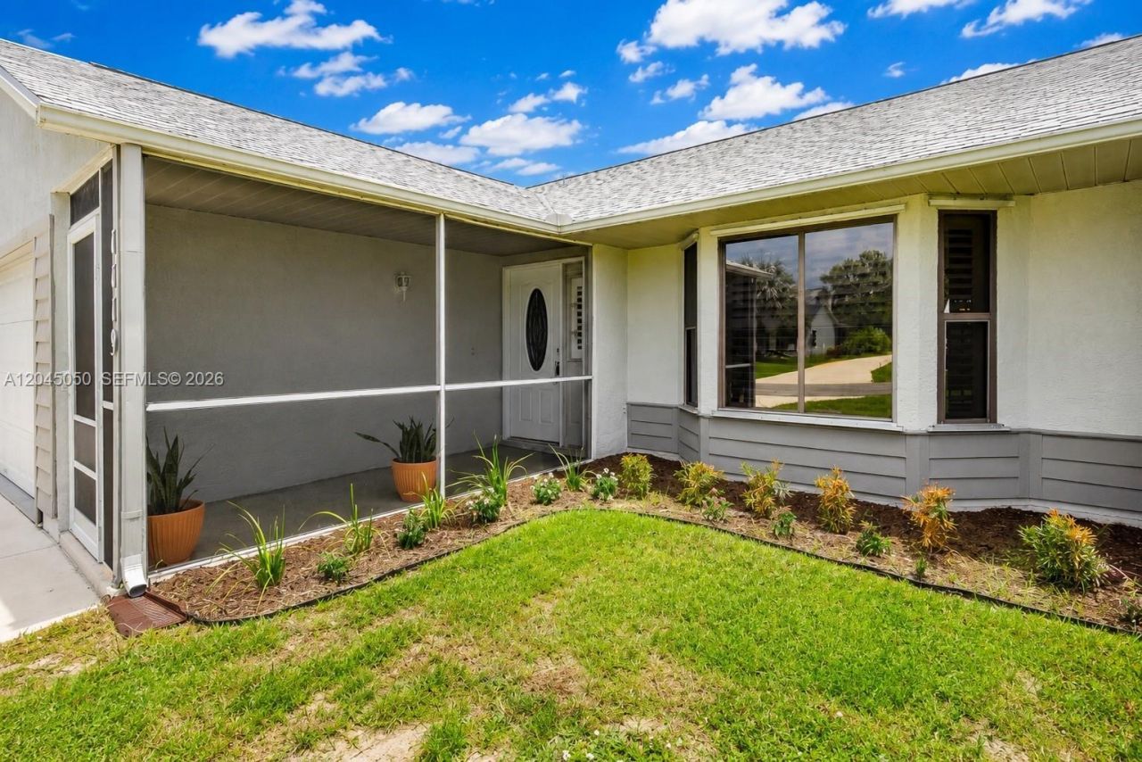 1119 SE Sabina Ln, Port Saint Lucie, FL 34983 Photo