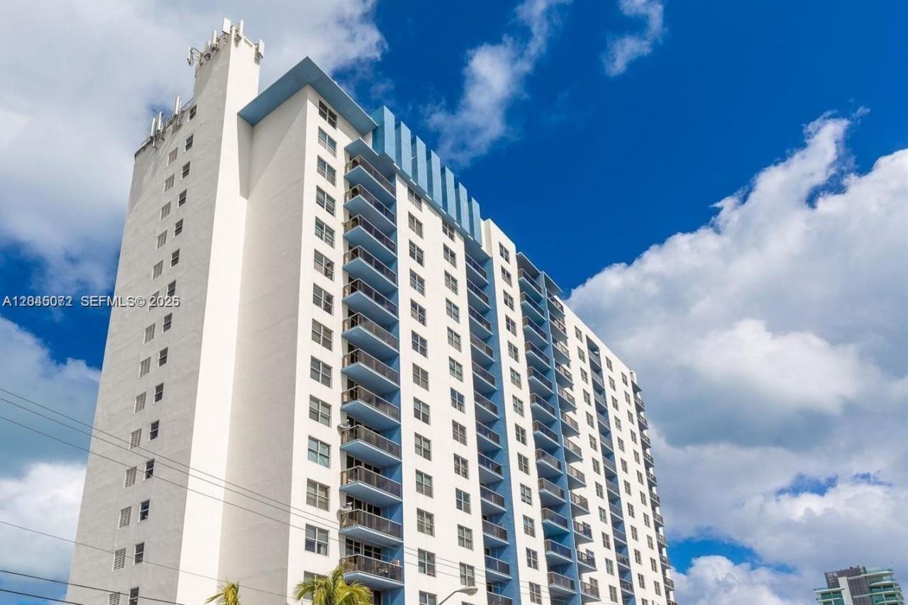401 69th St , Unit 1201, Miami Beach, FL 33141 Photo