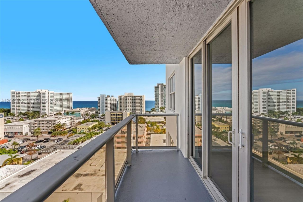 401 69th St , Unit 1201, Miami Beach, FL 33141 Photo