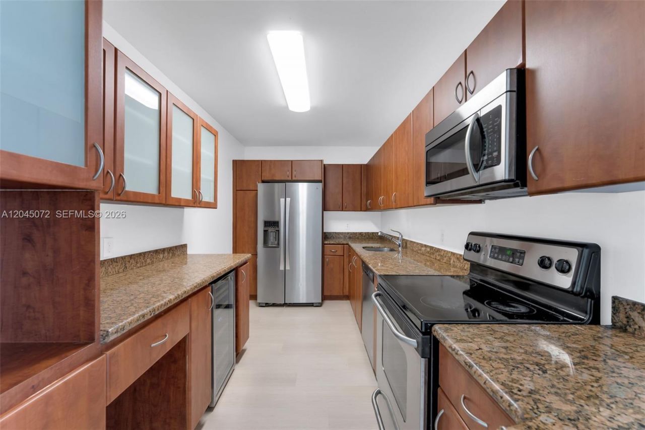 401 69th St , Unit 1201, Miami Beach, FL 33141 Photo