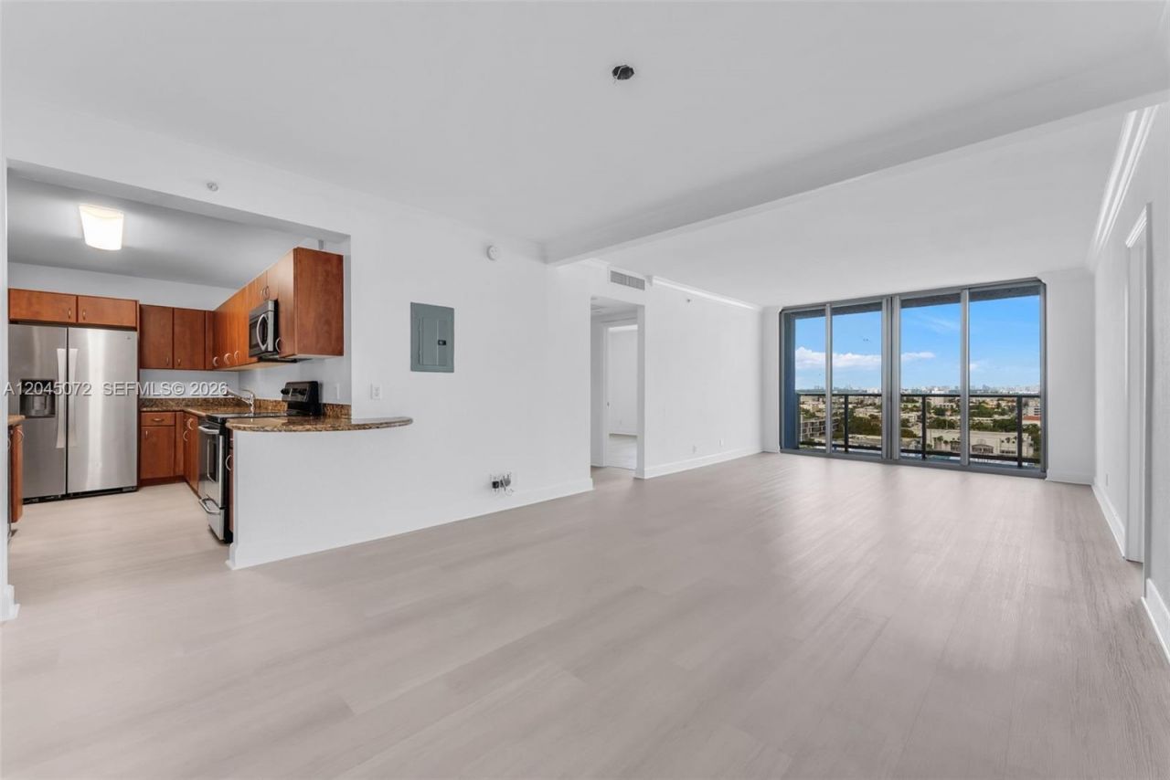 401 69th St , Unit 1201, Miami Beach, FL 33141 Photo