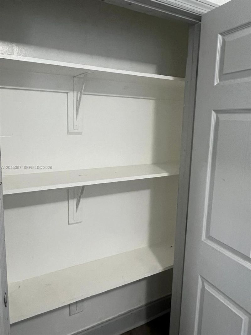1322 SW 7th St , Unit 8, Miami, FL 33135 Photo