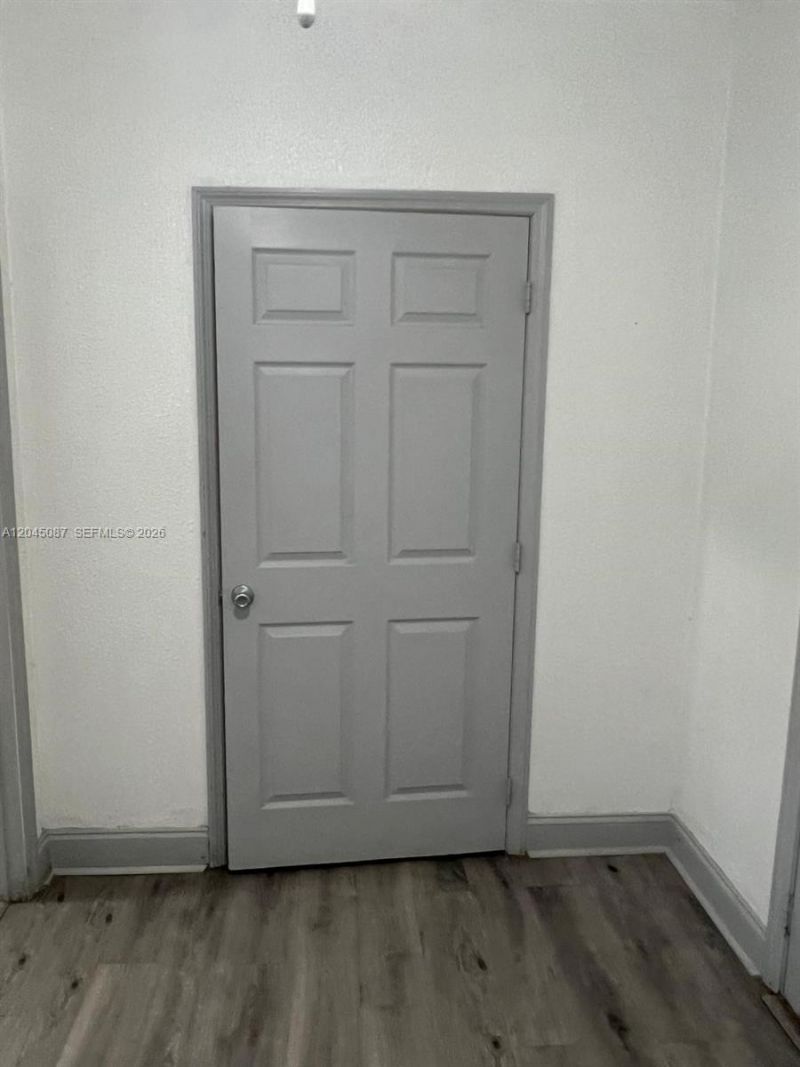 1322 SW 7th St , Unit 8, Miami, FL 33135 Photo