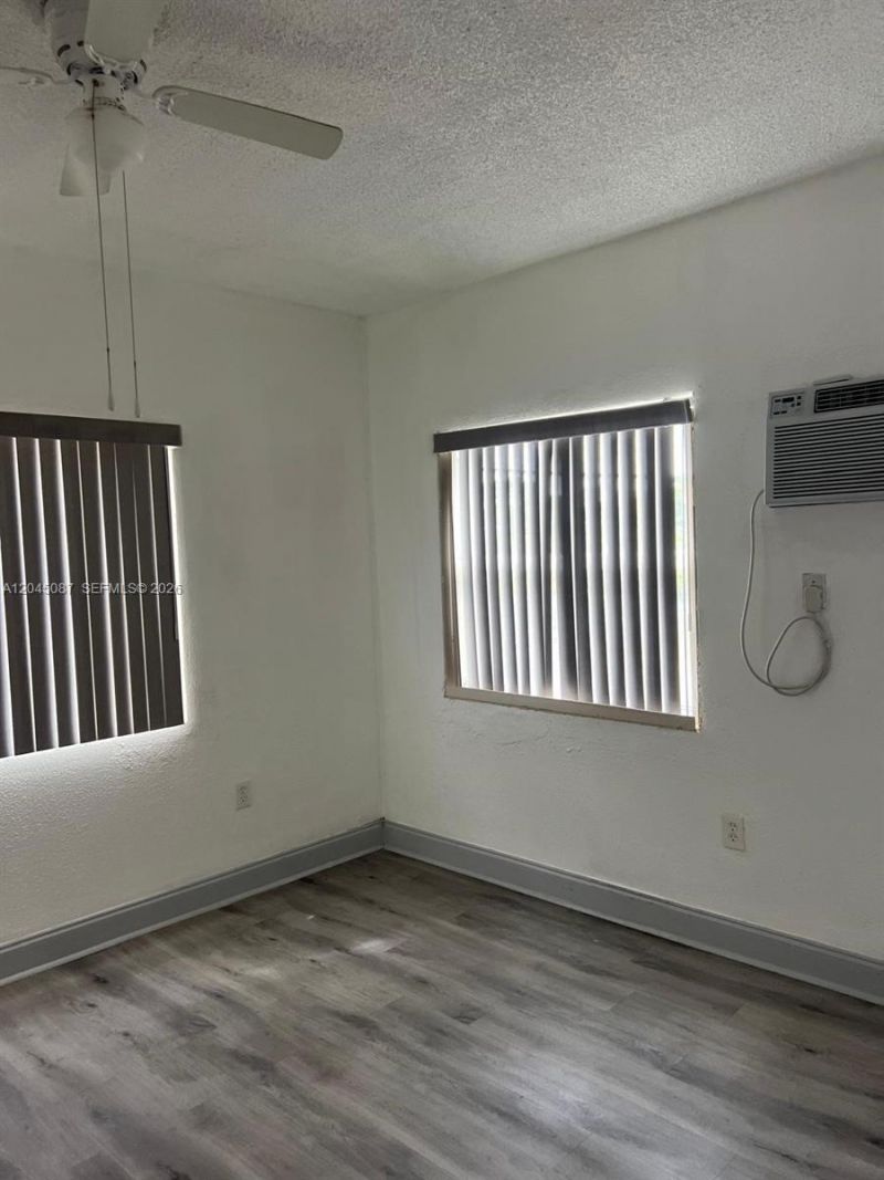 1322 SW 7th St , Unit 8, Miami, FL 33135 Photo
