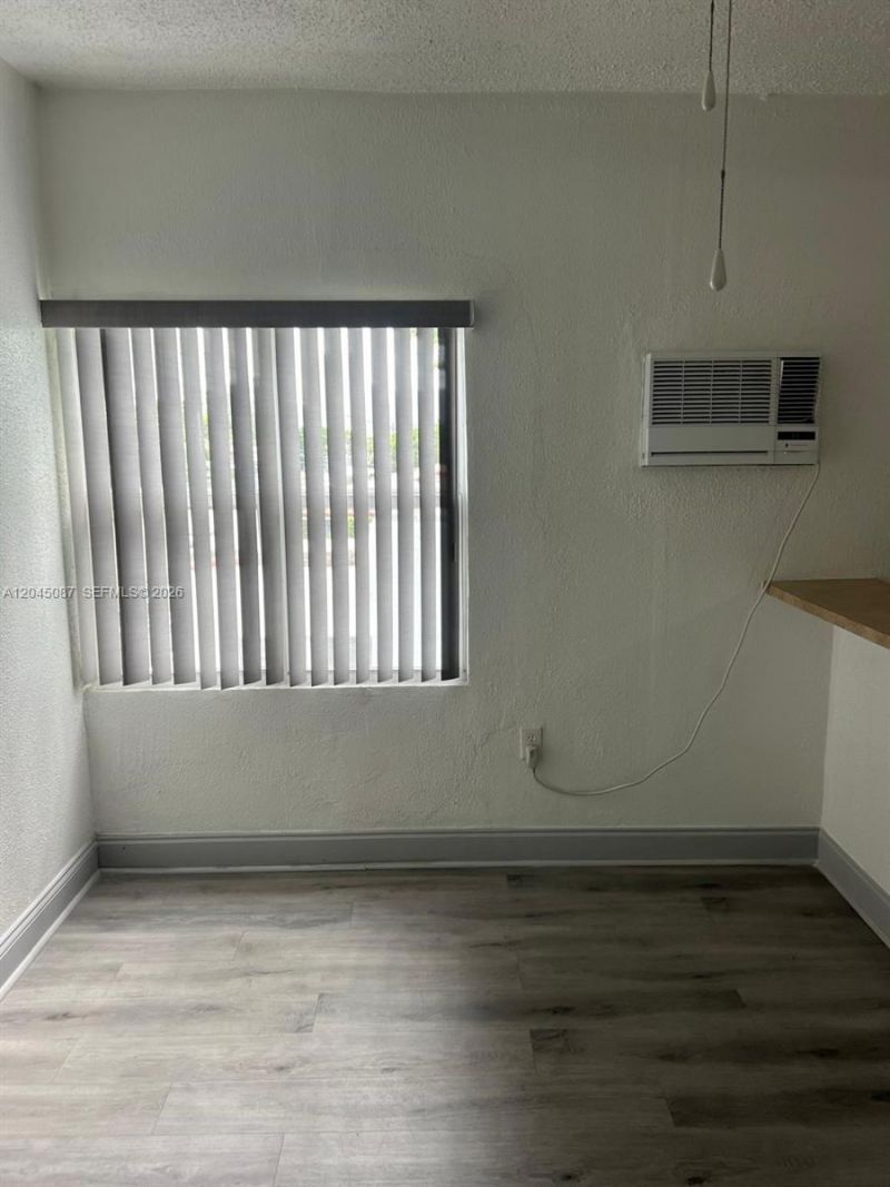 1322 SW 7th St , Unit 8, Miami, FL 33135 Photo