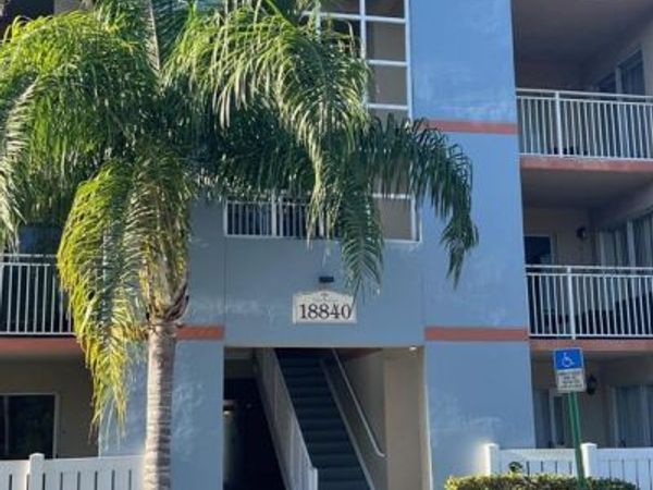 18840 NW 57th Avenue, Unit 101, Hialeah, FL 33015