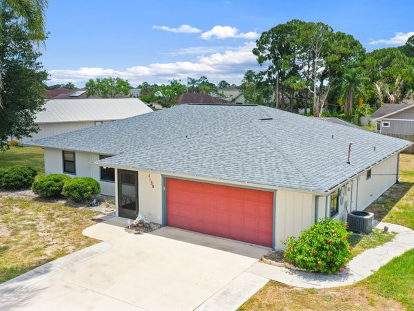 1130 SW Alcantarra Boulevard, Port St. Lucie, FL 34953