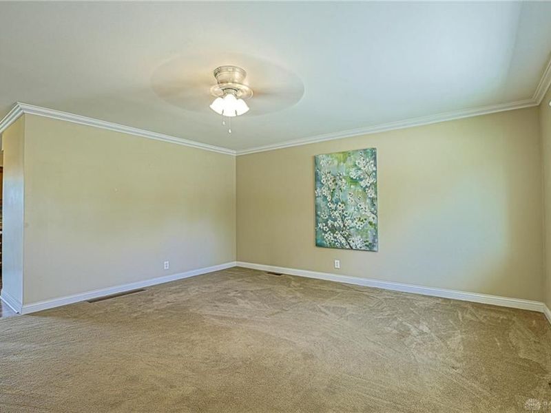 111 Stadia Drive, Franklin, OH 45005 Photo 6