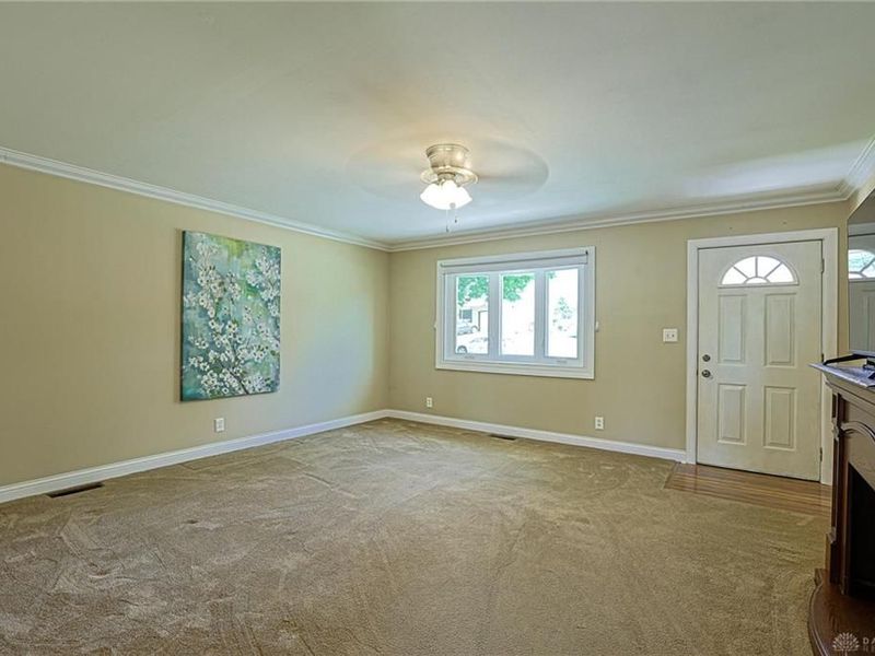111 Stadia Drive, Franklin, OH 45005 Photo 9