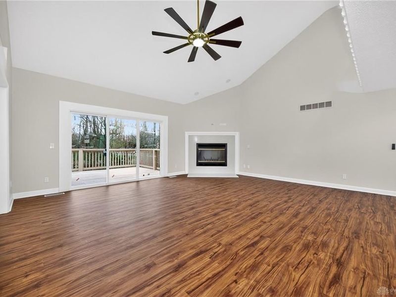 811 Wind Bluff Point, Springboro, OH 45066 Photo 11