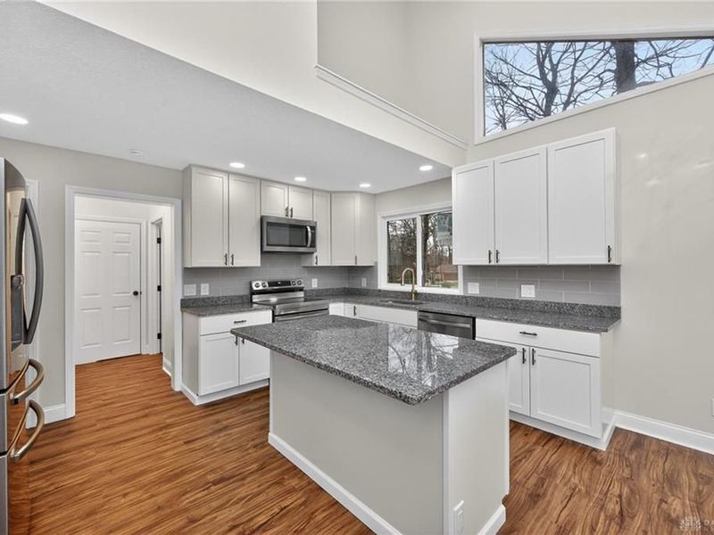 811 Wind Bluff Point, Springboro, OH 45066 Photo 18