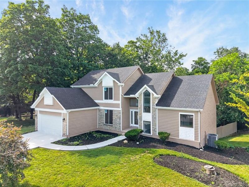 811 Wind Bluff Point, Springboro, OH 45066 Photo 3
