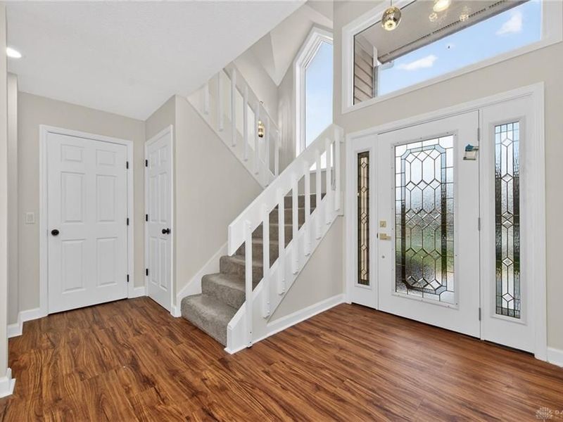 811 Wind Bluff Point, Springboro, OH 45066 Photo 6