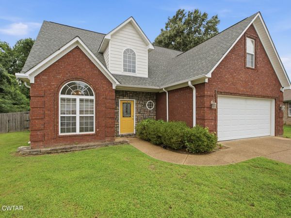 19 Sandbourne Cove , Jackson, TN 38305
