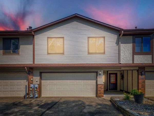 7608 Maplebrook Parkway N, Brooklyn Park, MN 55445
