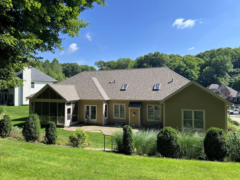 913 Howell Drive , Newark, OH 43055 Photo 2