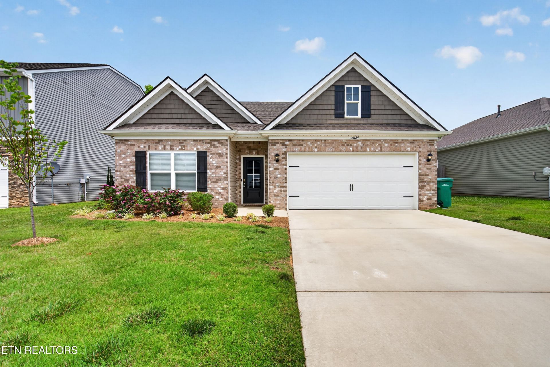 12024 Sweet Almond Lane, Knoxville, TN 37932 Main Photo
